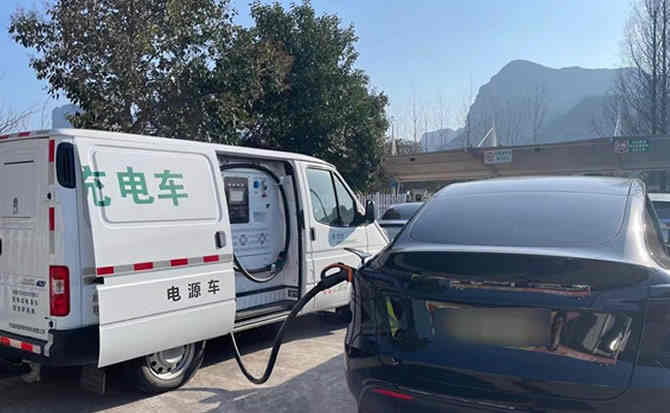 华阴汽车搭电